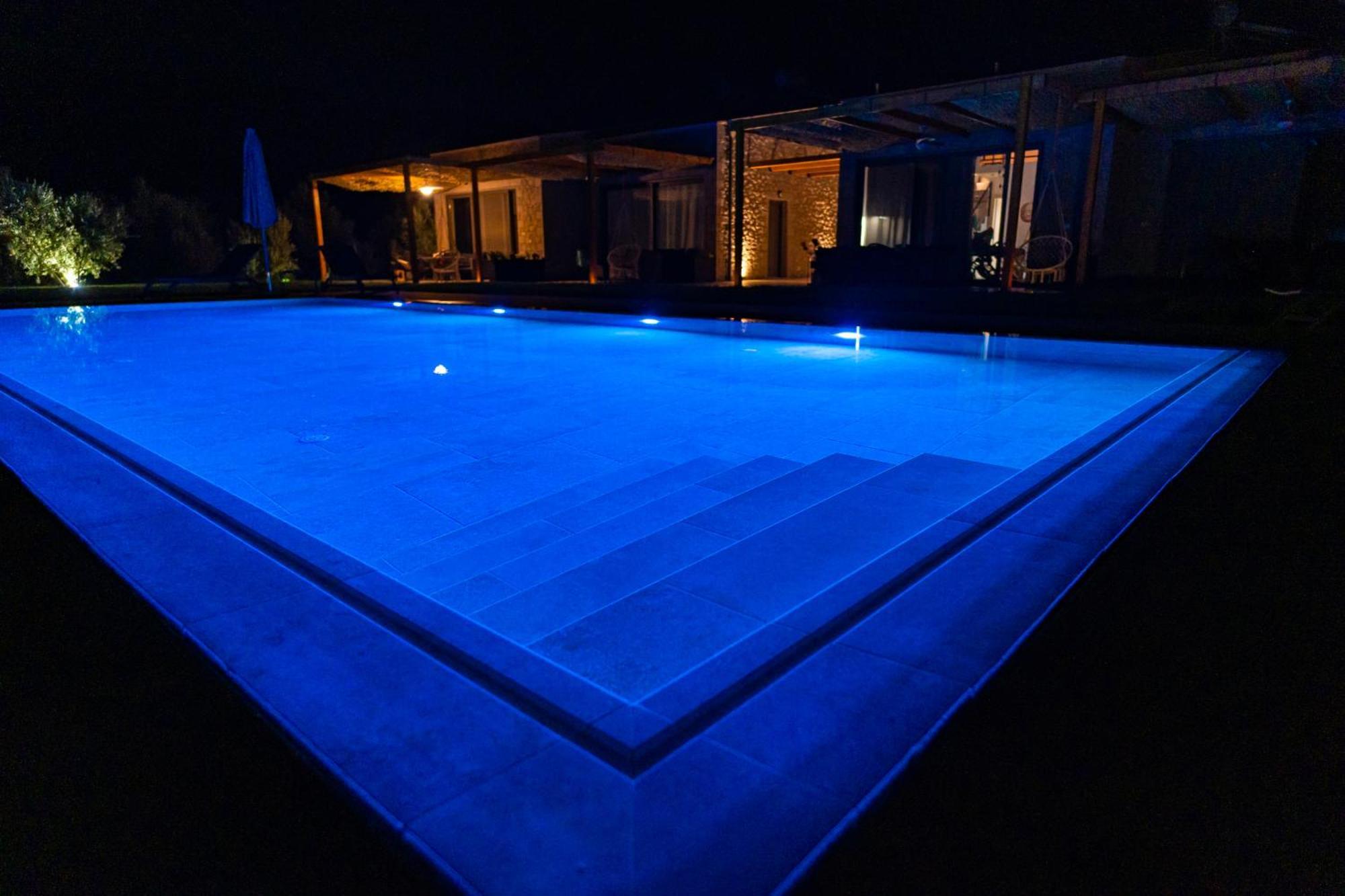 Irissa Suites Paralia Irion Zewnętrze zdjęcie