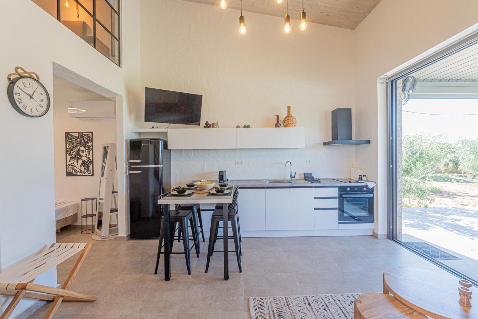 Irissa Suites Paralia Irion Zewnętrze zdjęcie