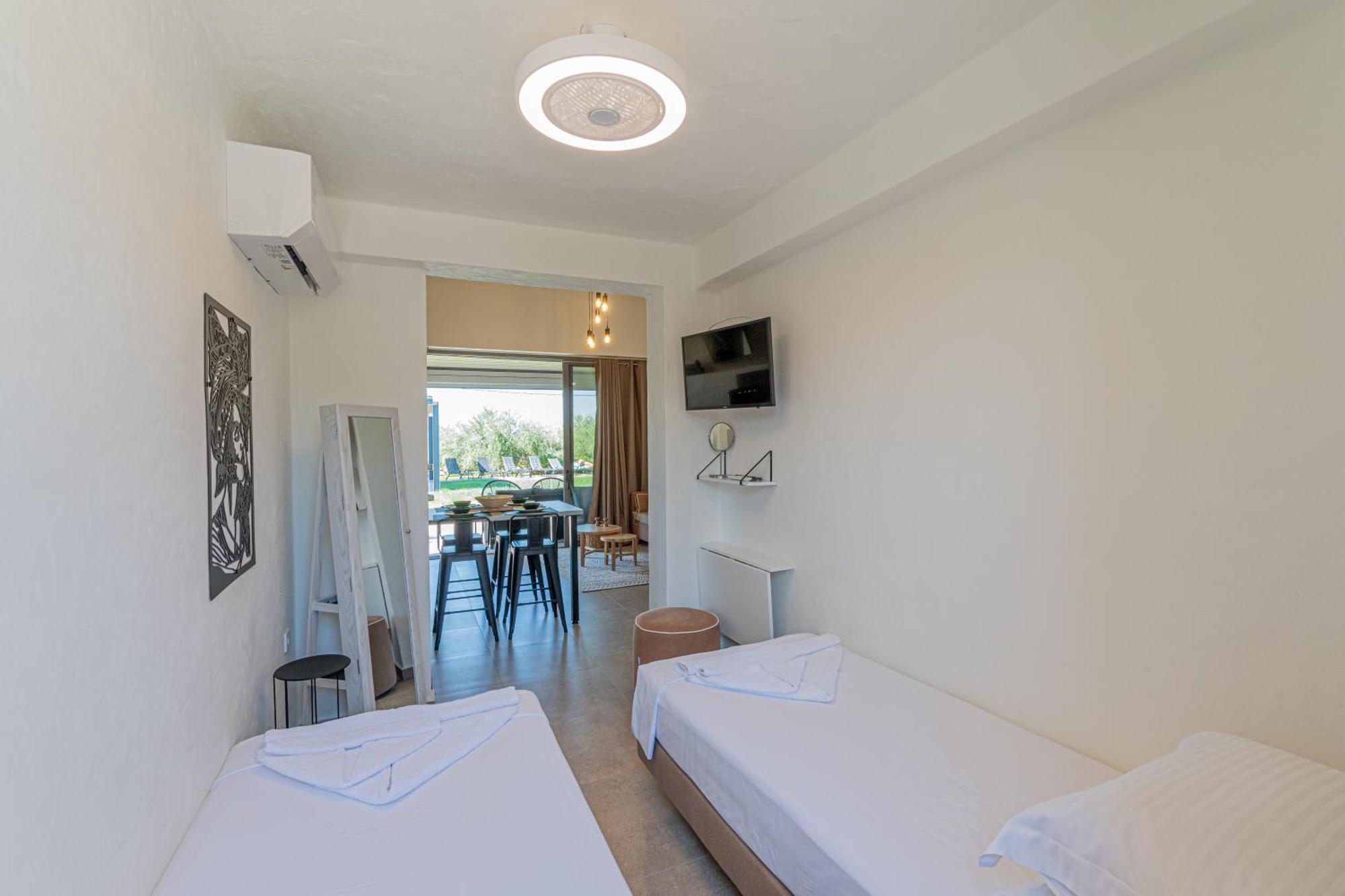 Irissa Suites Paralia Irion Pokój zdjęcie
