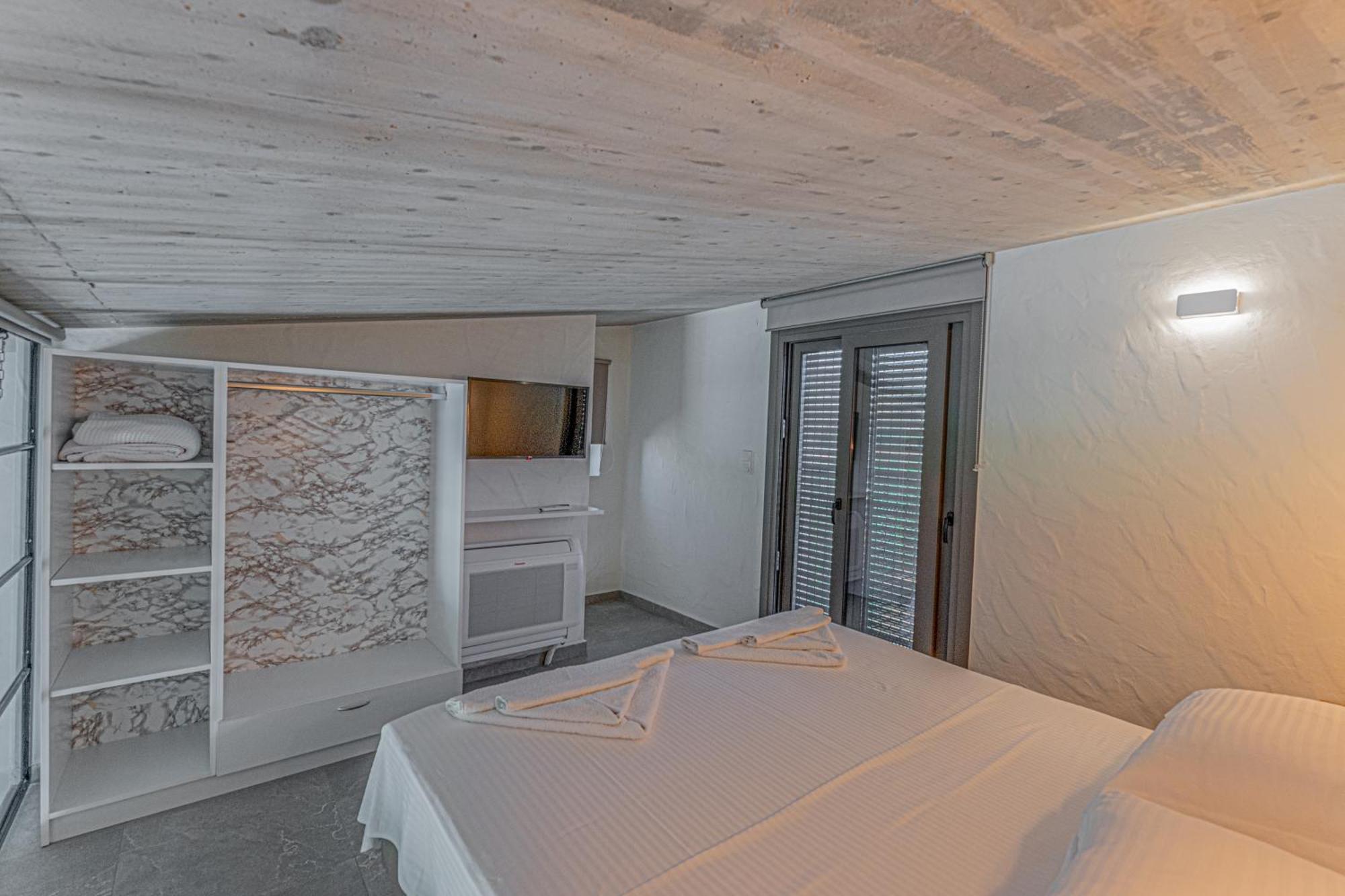 Irissa Suites Paralia Irion Pokój zdjęcie